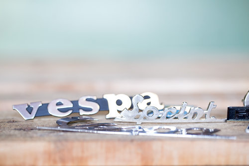 Chroomdelen/emblemen