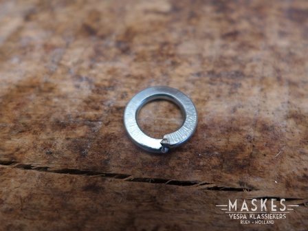 Ring (veer) achterschokbreker M9