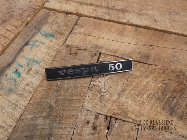 Logo Vespa 50 V50